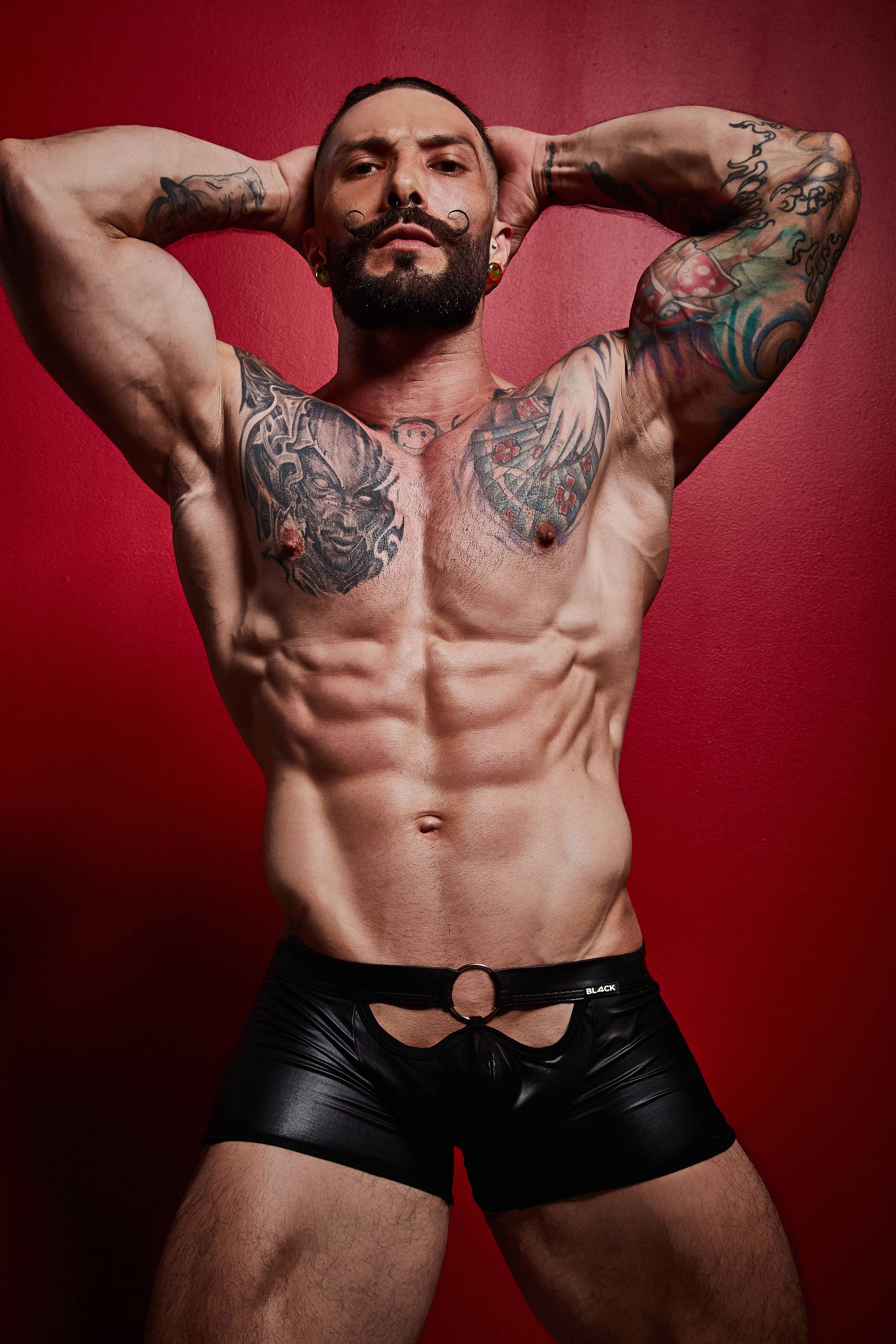 *C4M Peekaboo Black Mini Pants S